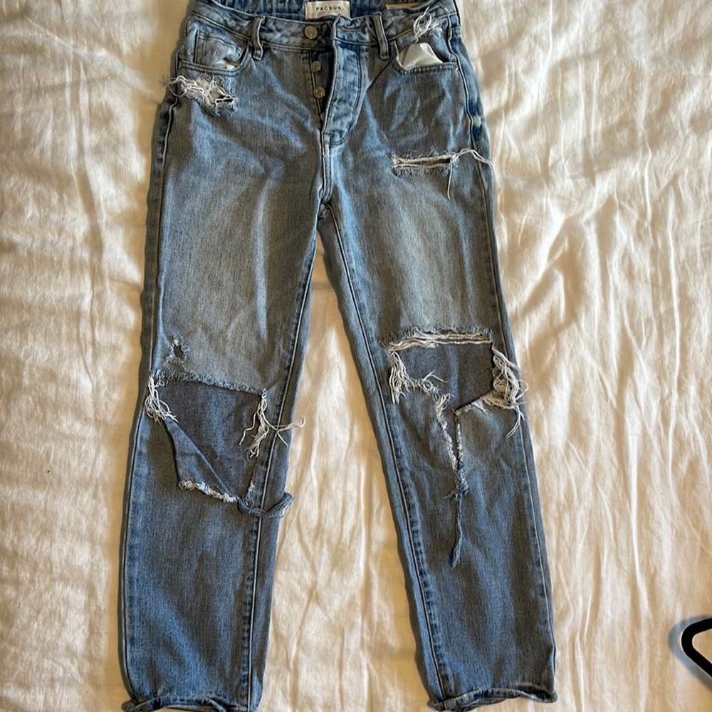 PACSUN light wash Mom Jean